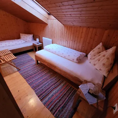 Gaestehaus Bergwald - Poetscherjahringerhof * ヴィルゲン