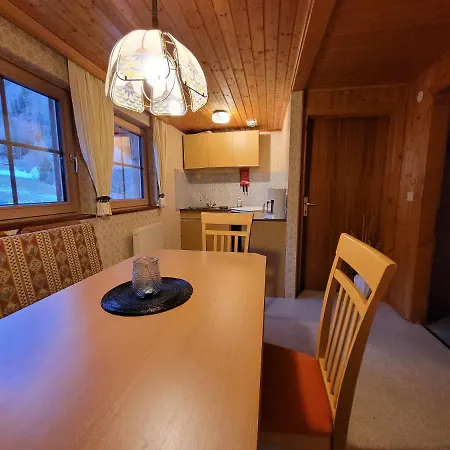 Gaestehaus Bergwald - Poetscherjahringerhof ヴィルゲン