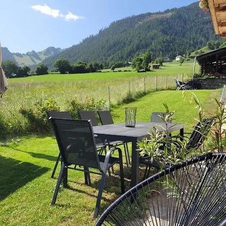 Gaestehaus Bergwald - Poetscherjahringerhof *