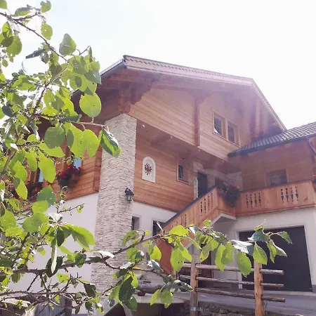 Gaestehaus Bergwald - Poetscherjahringerhof Apartamento Virgen
