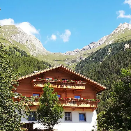 Gaestehaus Bergwald - Poetscherjahringerhof