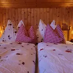 Gaestehaus Bergwald - Poetscherjahringerhof アパート